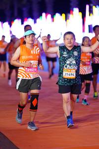 BIB: 211, 29019, 21494
                            <button type="button" onclick="openModal(22824520)" class="btn btn-primary btn-sm float-right btn-popup" data-toggle="modal" data-target=".modal-high-quality">
                        <i class="fas fa-shopping-cart"></i> Add to Cart
                    </button>
                                            <button type="button" onclick="isThisMe(22824520, true)" class="btn btn-success btn-sm float-right btn-popup btn-isme hidden" data-toggle="tooltip" data-placement="bottom" title="นี่คือรูปของคุณใช่ไหม คลิกที่นี่เพื่อเอาเข้าอัลบั้ม">
                        <i class="fas fa-plus"></i> Add to album
                    </button>
                    <button type="button" onclick="isThisMe(22824520, false)" class="btn btn-warning btn-sm float-right btn-popup btn-isnotme hidden">
                        <i class="fas fa-ban"></i> Remove from album
                    </button>